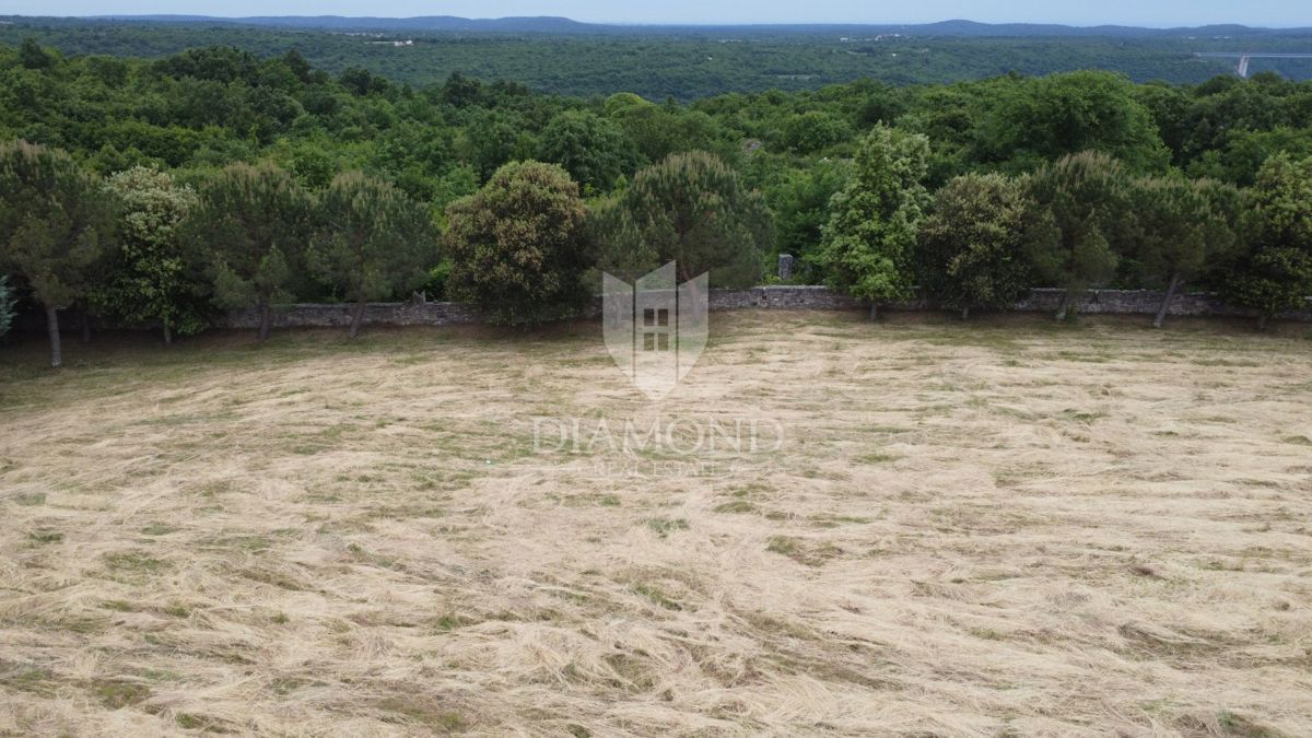 Sveti Lovreč – dintorni: Privacy e opportunità in Istria