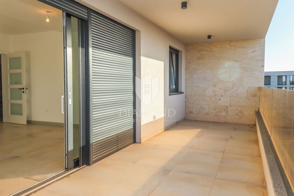 Ottimo appartamento in una nuova costruzione con vista sul mare - Volme