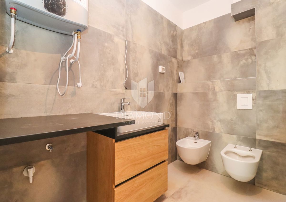 Ottimo appartamento in una nuova costruzione con vista sul mare - Volme