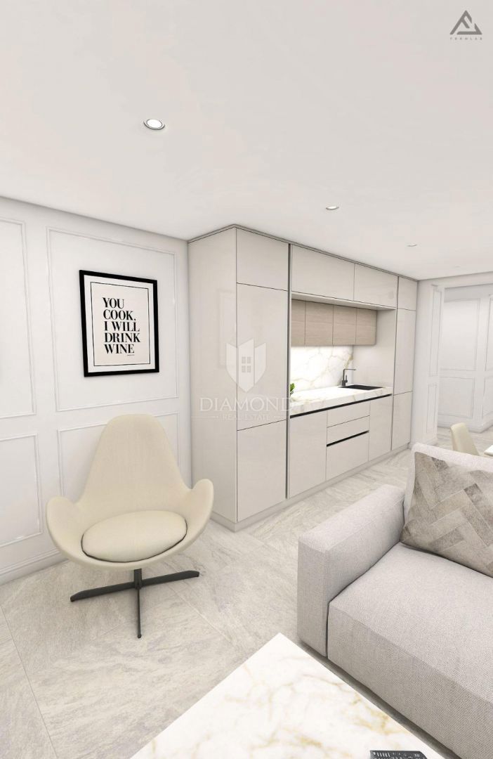 Parenzo, Appartamento in una Posizione Attraente nel Centro di Parenzo