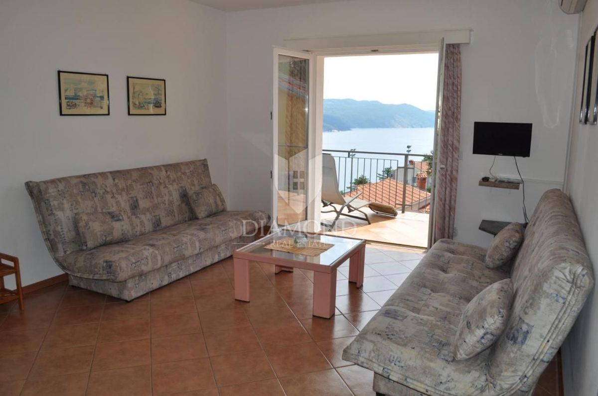 PLOMIN, DINTORNI, CASA CON VISTA PANORAMICA SUL MARE