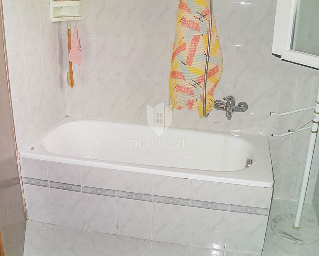 Istria, Grisignana!Bella casa con vista su Oprtalj!