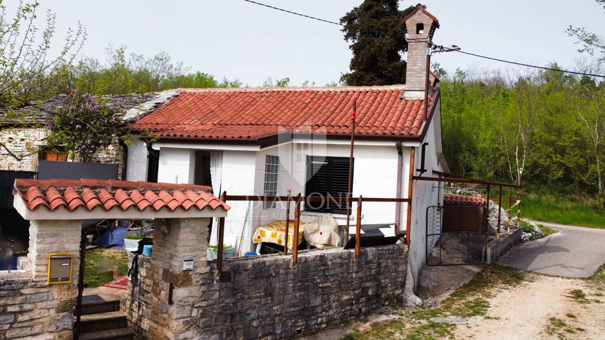 Istria, Grisignana!Bella casa con vista su Oprtalj!