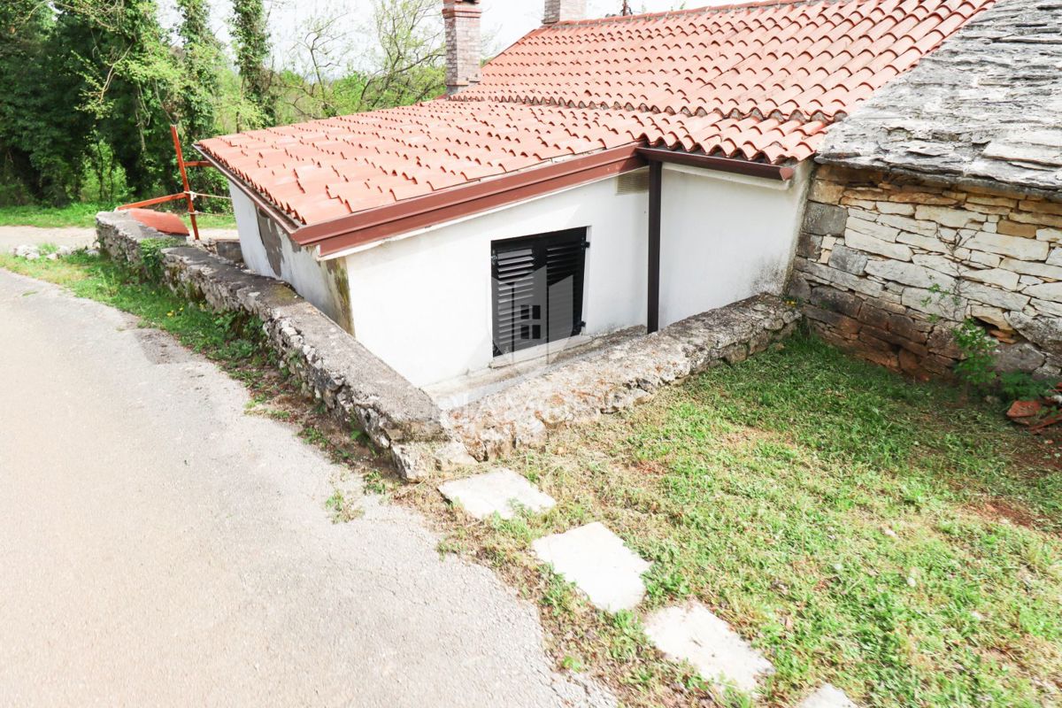 Istria, Grisignana!Bella casa con vista su Oprtalj!