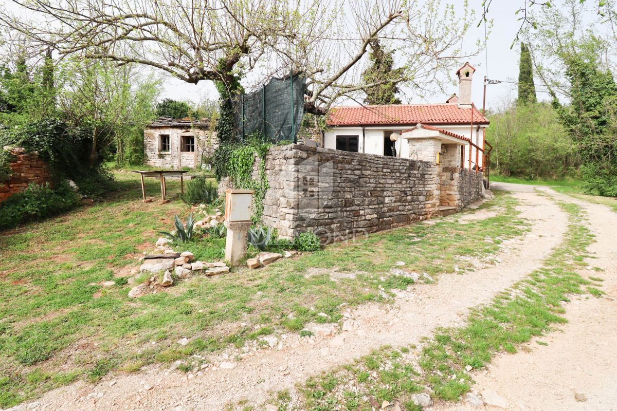 Istria, Grisignana!Bella casa con vista su Oprtalj!