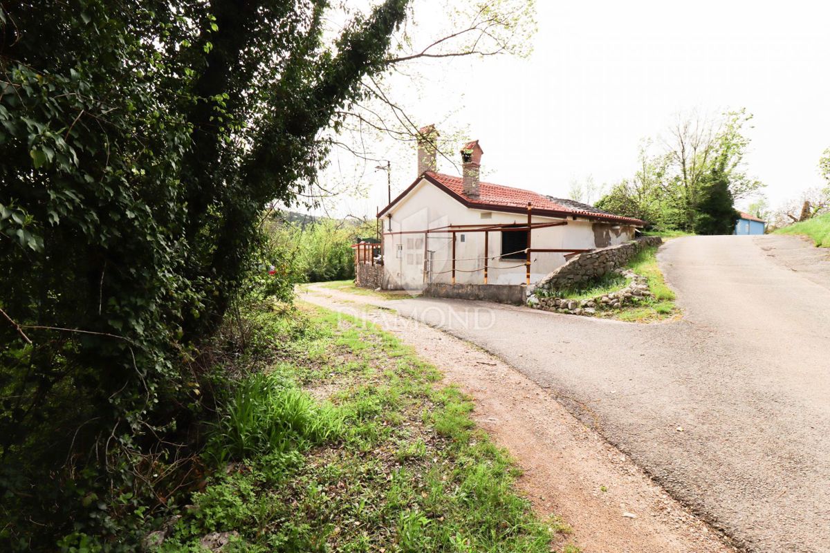 Istria, Grisignana!Bella casa con vista su Oprtalj!