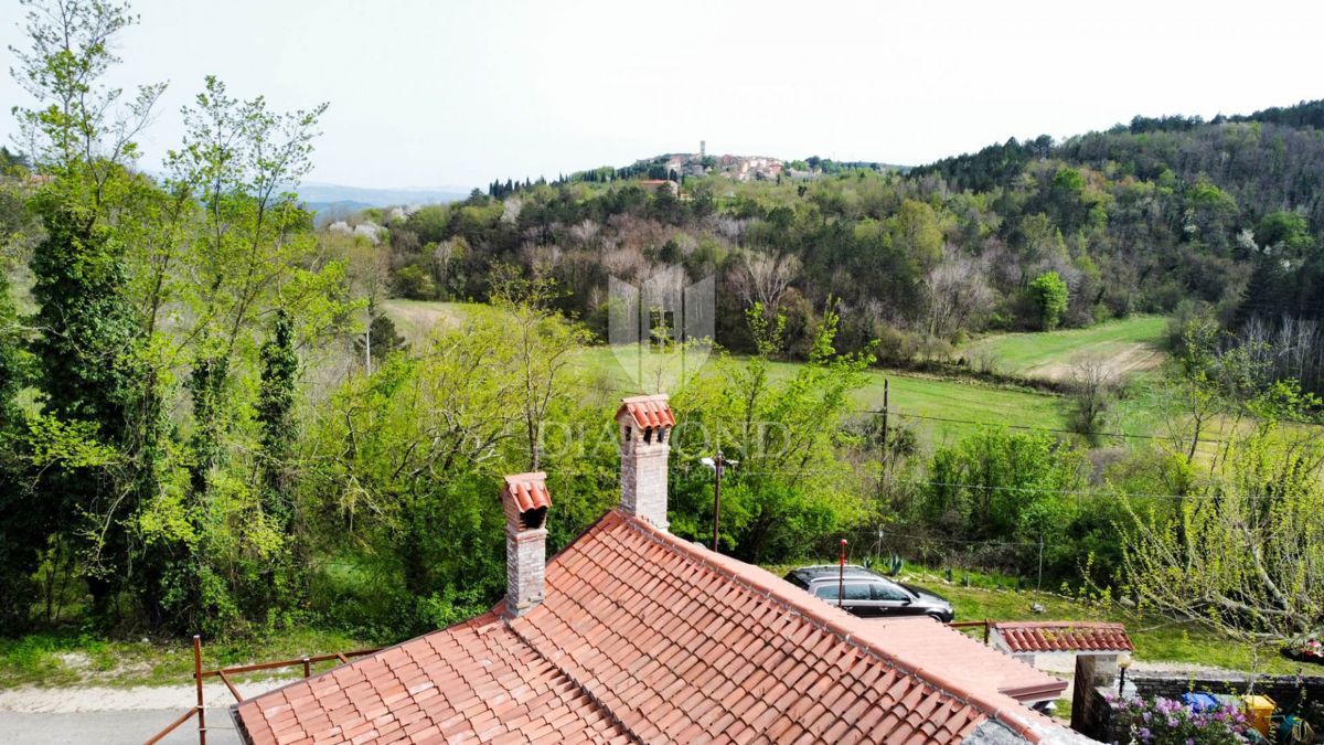 Istria, Grisignana!Bella casa con vista su Oprtalj!