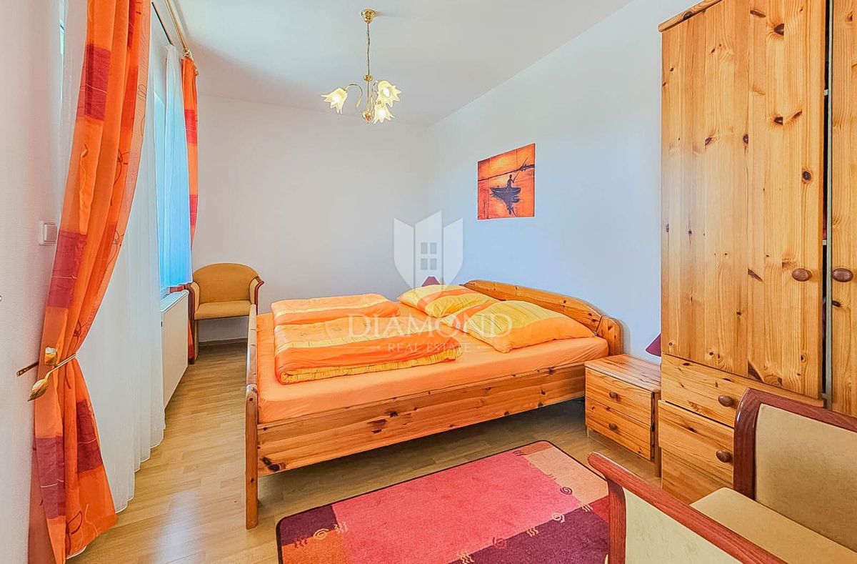 Umago, dintorni! Casa con 5 camere da letto!