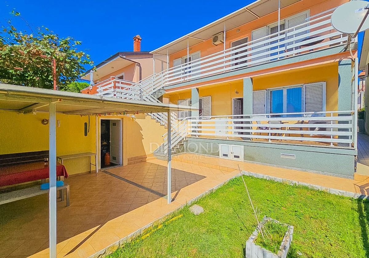 Umago, dintorni! Casa con 5 camere da letto!