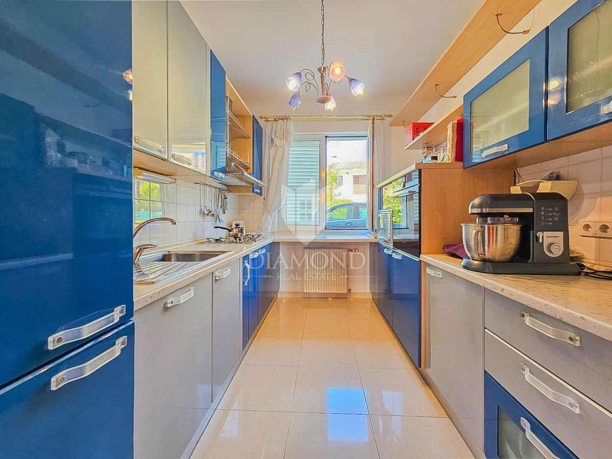 Umago, dintorni! Casa con 5 camere da letto!