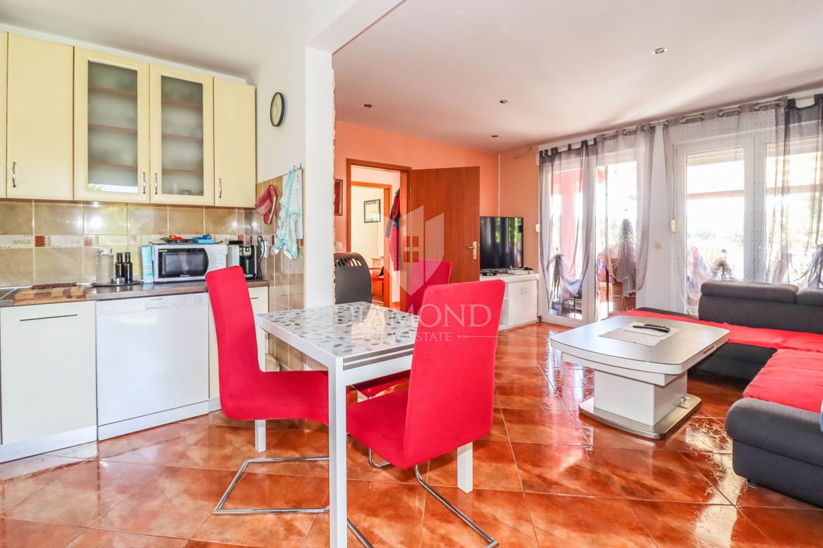 Rovigno, dintorni, bellissima casa con piscina!