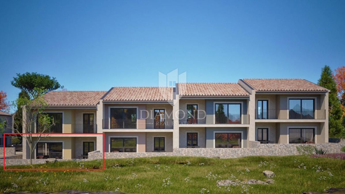 Nuovo appartamento vicino a Rovigno in una posizione tranquilla