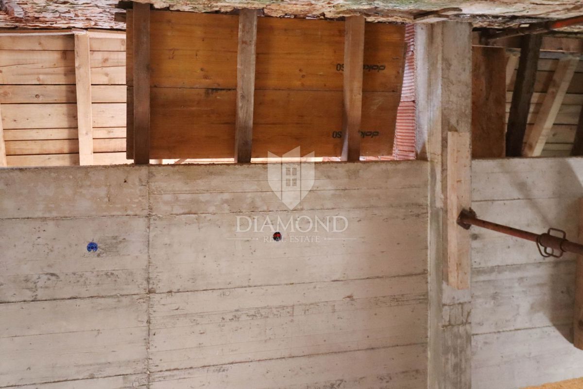 Buie, dintorni! Casa ristrutturata con 3 camere da letto!