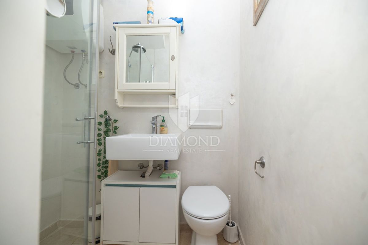 Rovigno, centrostorico, monolocale di qualità al piano terra 