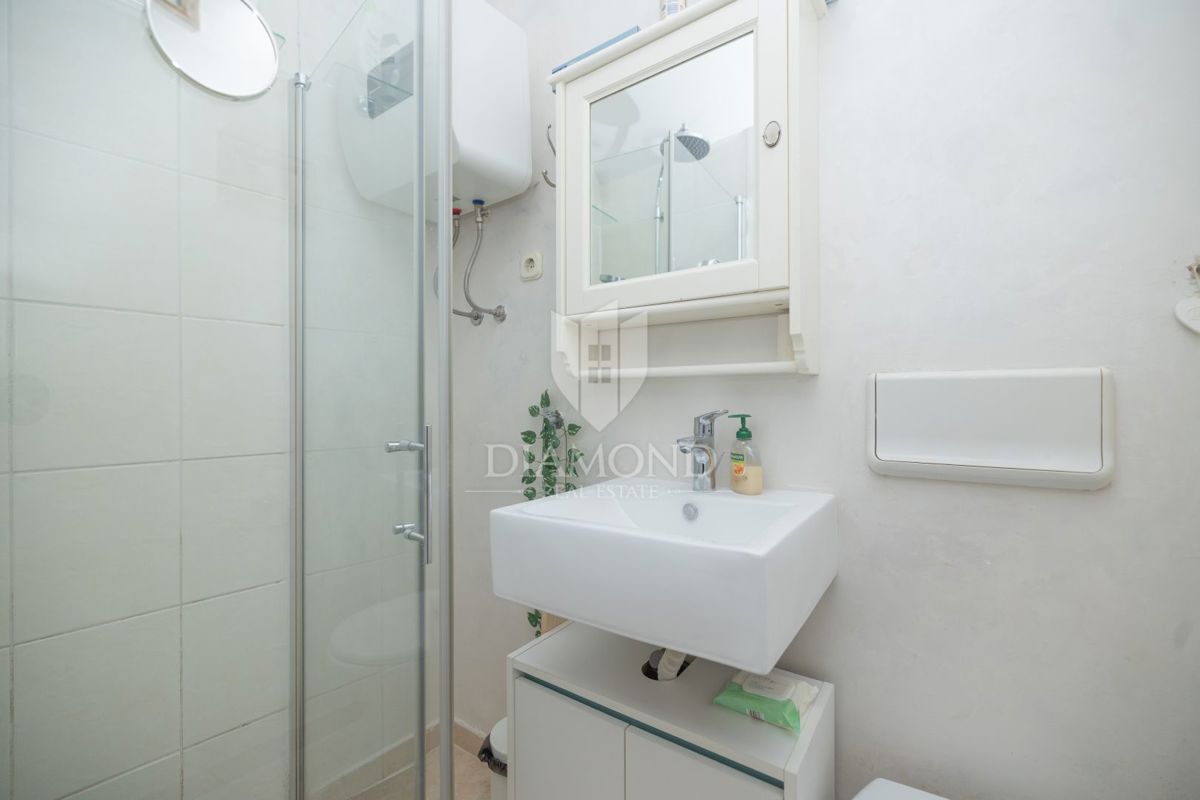 Rovigno, centrostorico, monolocale di qualità al piano terra 