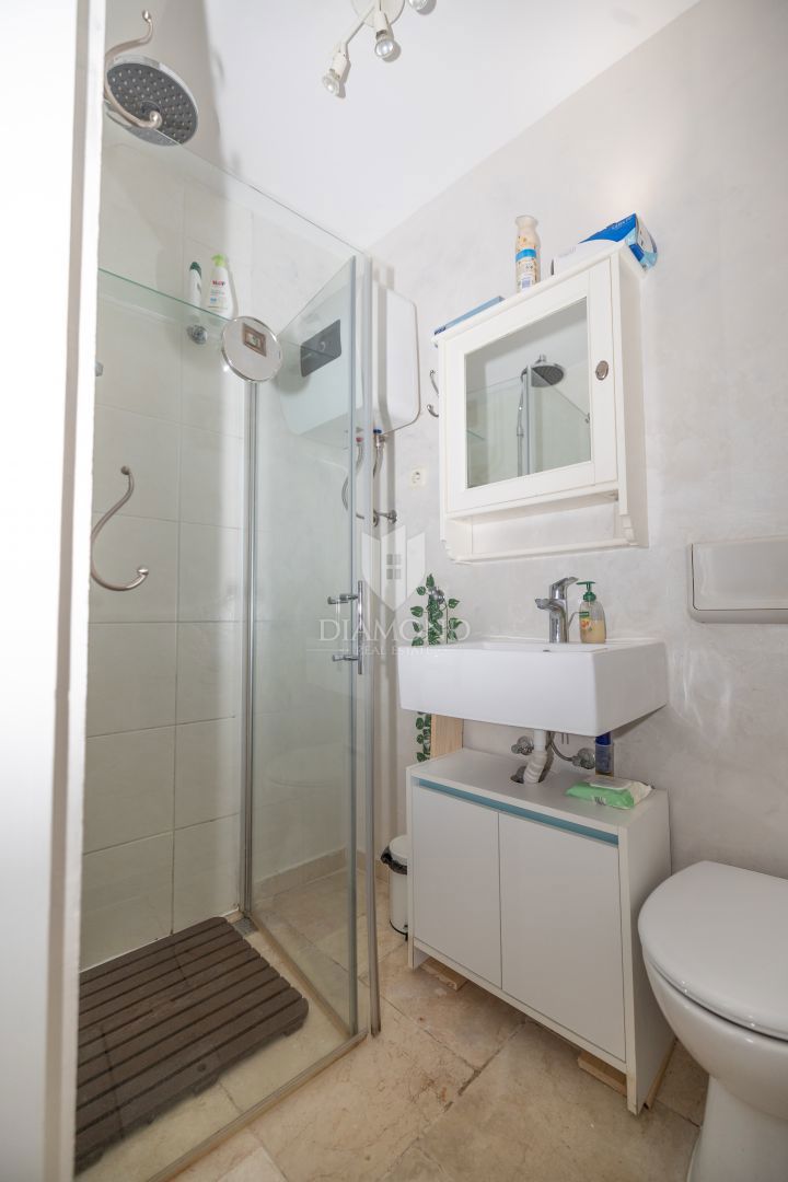 Rovigno, centrostorico, monolocale di qualità al piano terra 