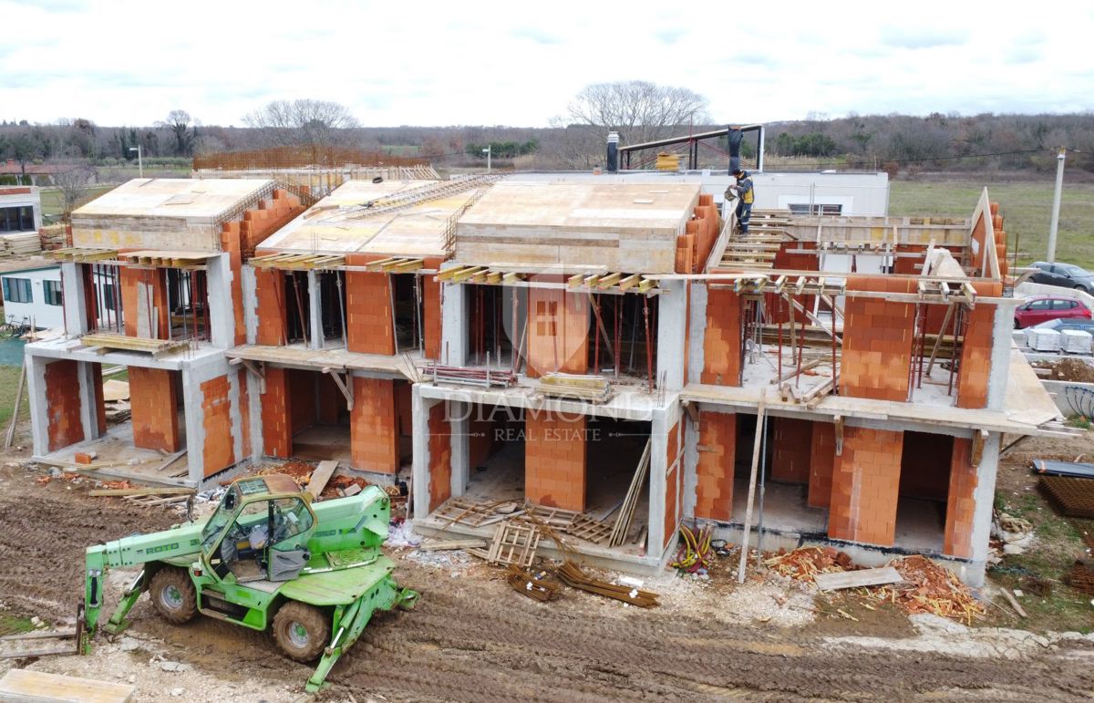 Parenzo, appartamento moderno in un nuovo edificio di qualità