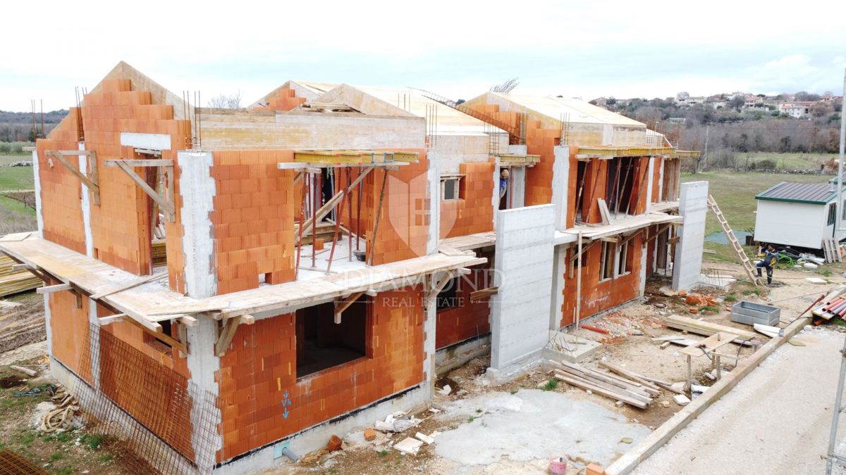 Parenzo, appartamento moderno in un nuovo edificio di qualità