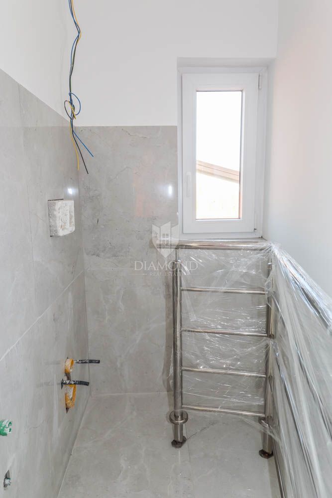 Fasana, dintorni, casa bifamiliare con vista mare