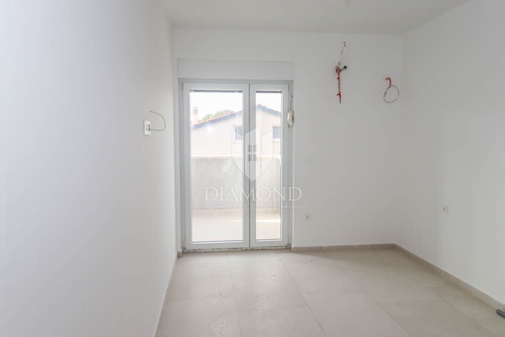 Fasana, dintorni, casa bifamiliare con vista mare