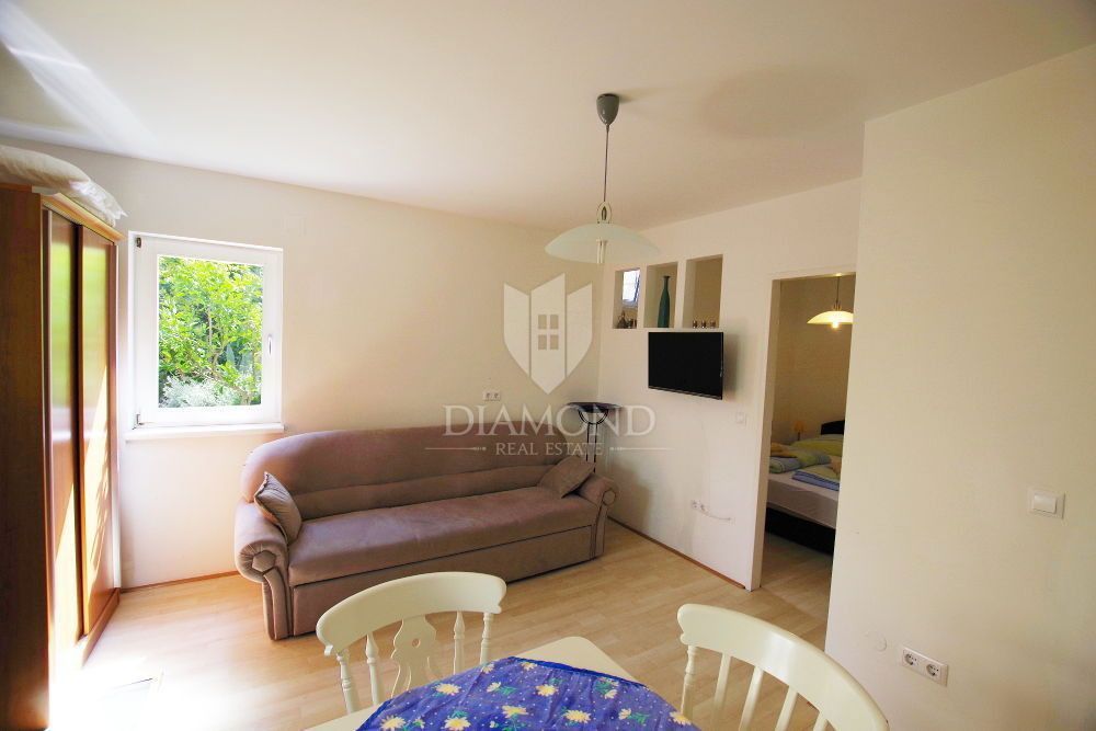 Rabac, Labin – Casa con appartamenti con vista mare