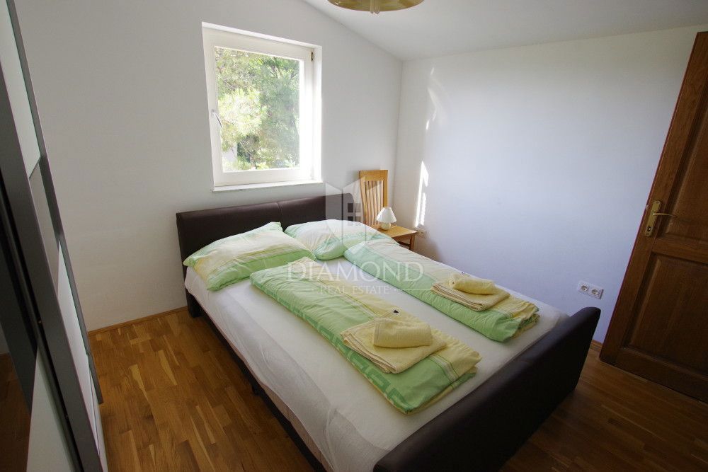 Rabac, Labin – Casa con appartamenti con vista mare