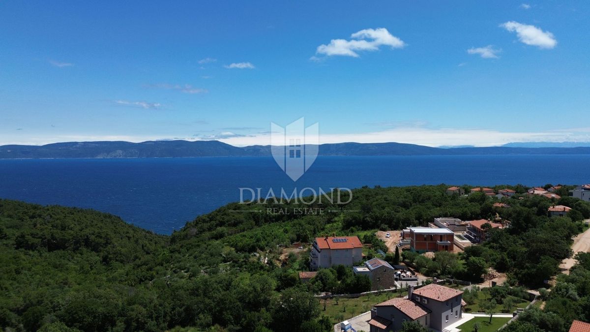 Rabac, Labin – Casa con appartamenti con vista mare