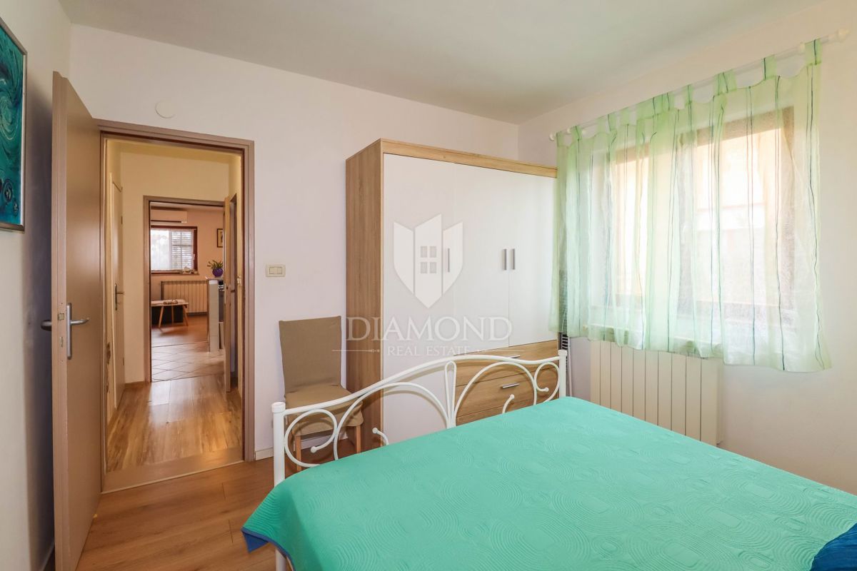 OCCASIONE! ROVIGNO! 3 APPARTAMENTI, GIARDINO, PARCHEGGIO!!!