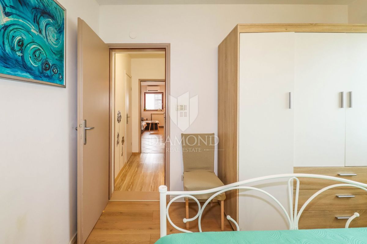 OCCASIONE! ROVIGNO! 3 APPARTAMENTI, GIARDINO, PARCHEGGIO!!!