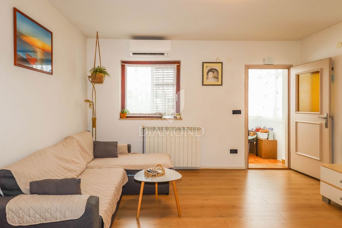 OCCASIONE! ROVIGNO! 3 APPARTAMENTI, GIARDINO, PARCHEGGIO!!!