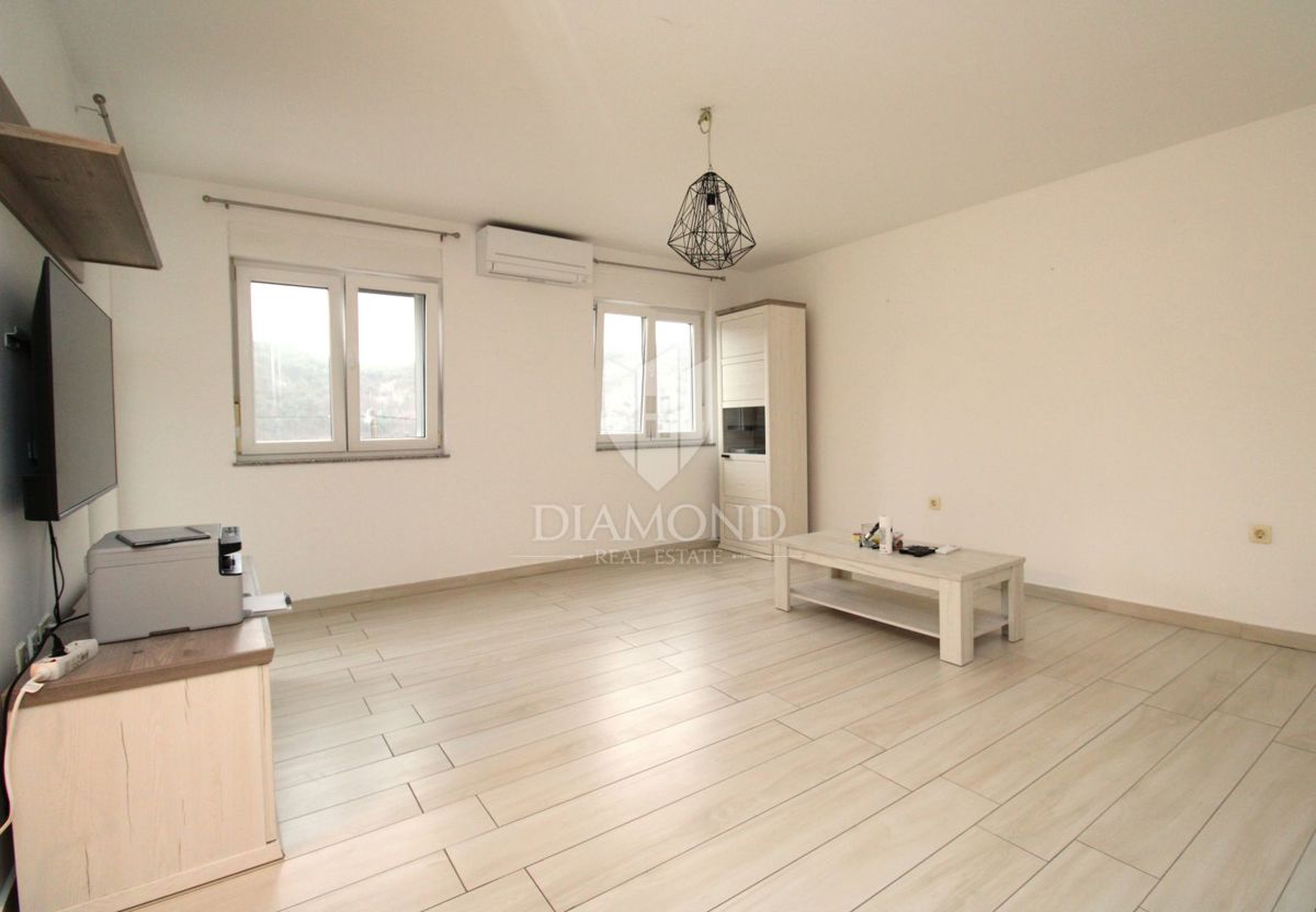 Appartamento Gornja Vežica, Rijeka, 88m2