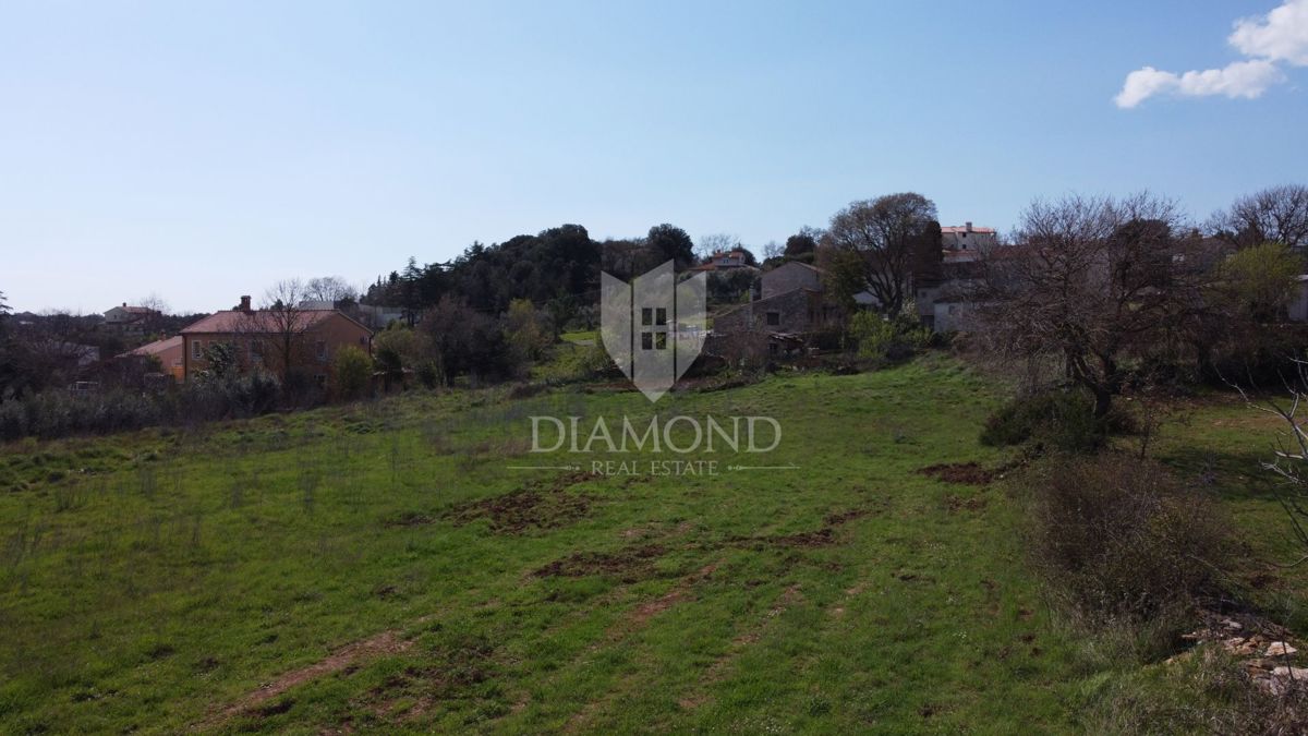 Terreno edificabile vicino a Pula
