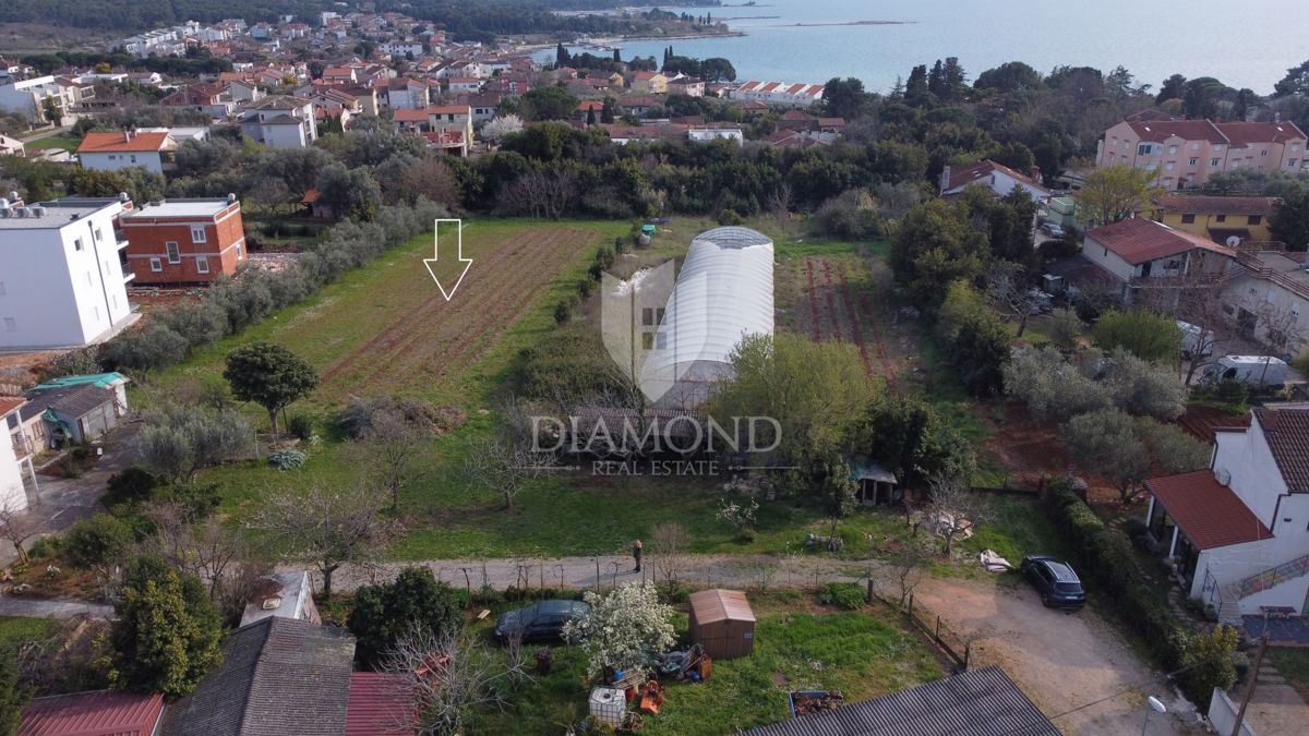 Umag, dintorni, terreno in posizione fantastica!