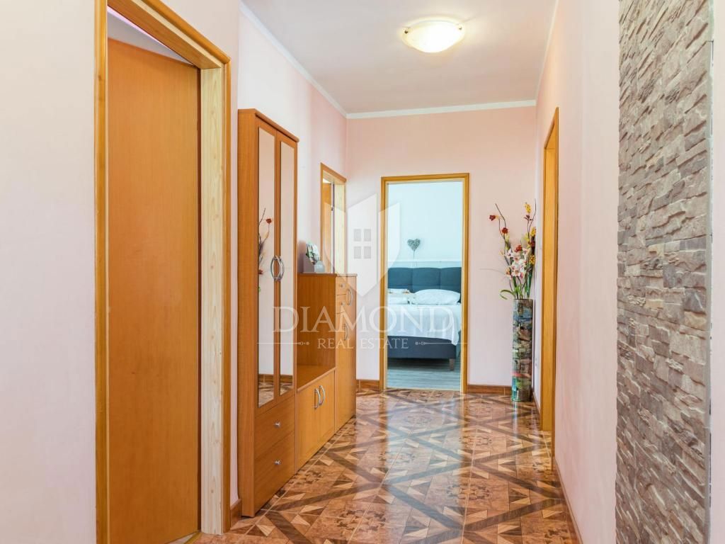 Montona, dintorni, casa vacanze con piscina e ampio giardino