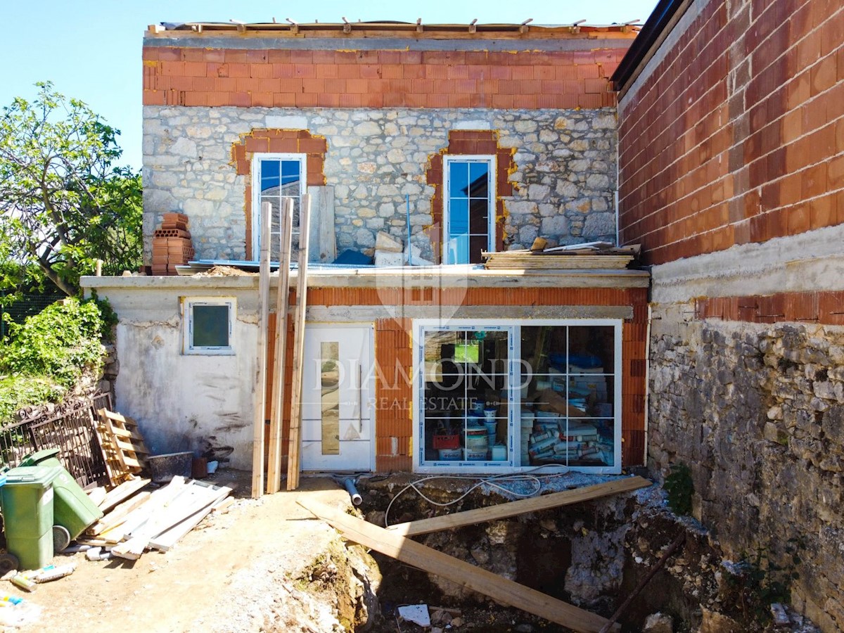 Parenzo, dintorni, affascinante casa autoctona!