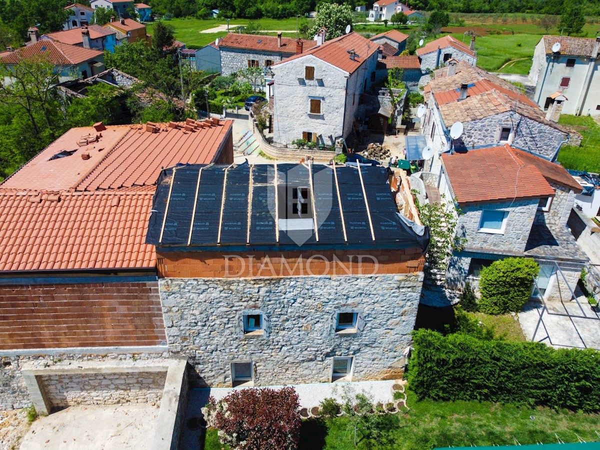 Parenzo, dintorni, affascinante casa autoctona!