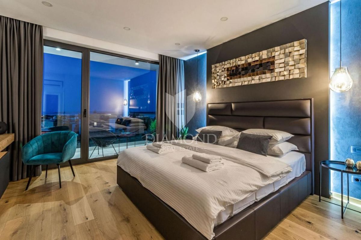 Medulin, casa di lusso con splendida vista sul mare