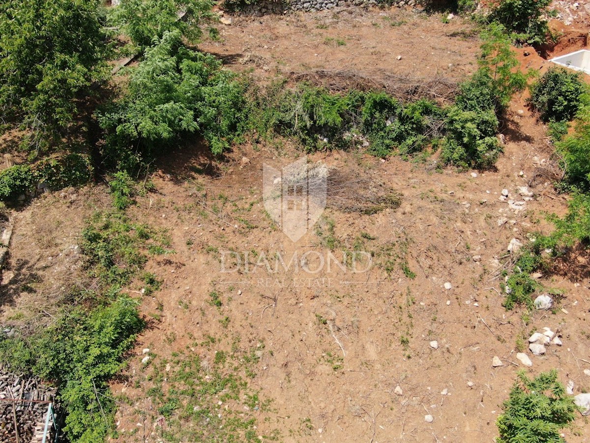 Lovran, dintorni, terreno edificabile con vista mare