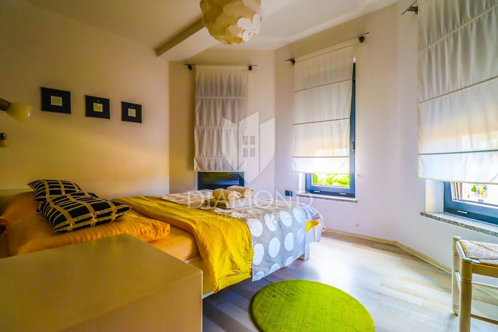 Una villa con vista sul mare vicino a Pola