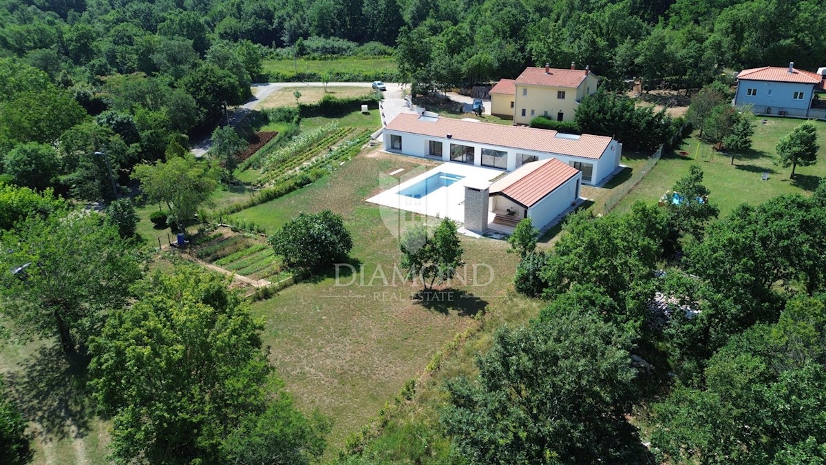 Casa Kršan, 270m2