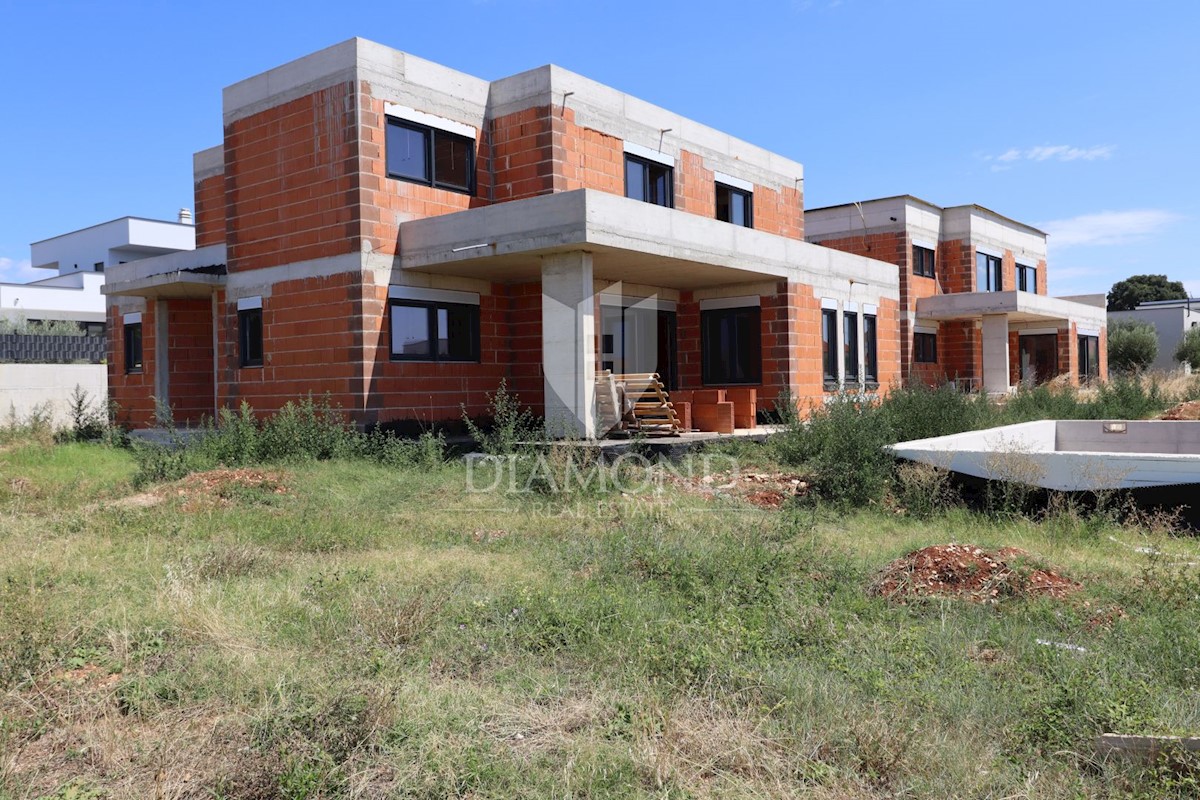 Esclusiva casa a Pola, Roh Bau, con vista panoramica sul mare