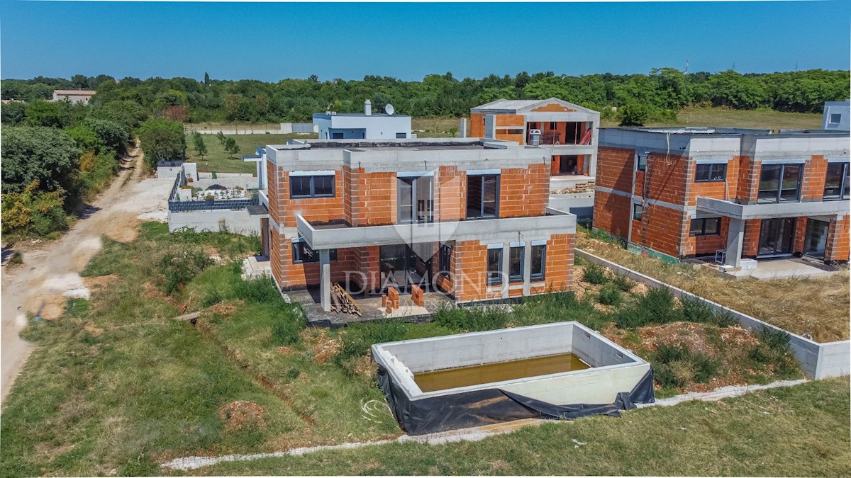 Esclusiva casa a Pola, Roh Bau, con vista panoramica sul mare