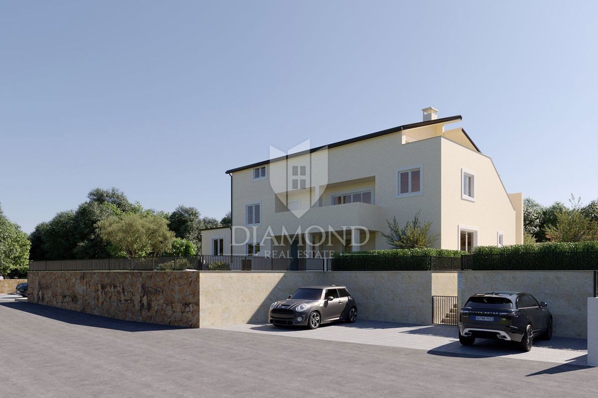 Parenzo, dintorni, casa a schiera con piscina in un posto tranquillo!