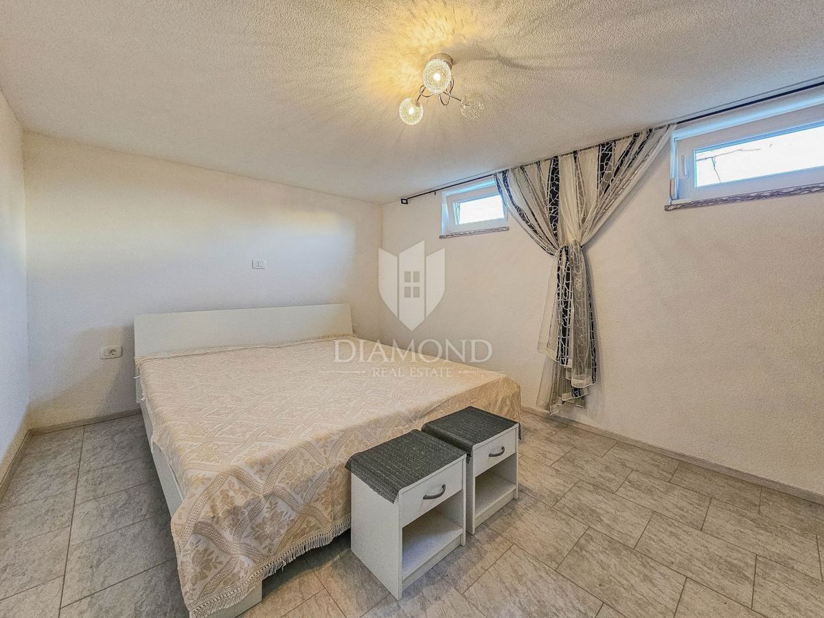 Castel! Bella casa con un ampio giardino!