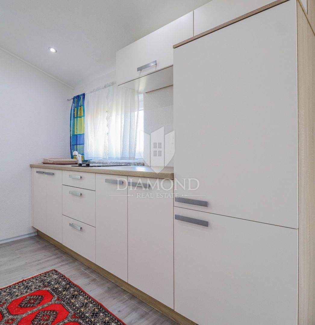 Castel! Bella casa con un ampio giardino!