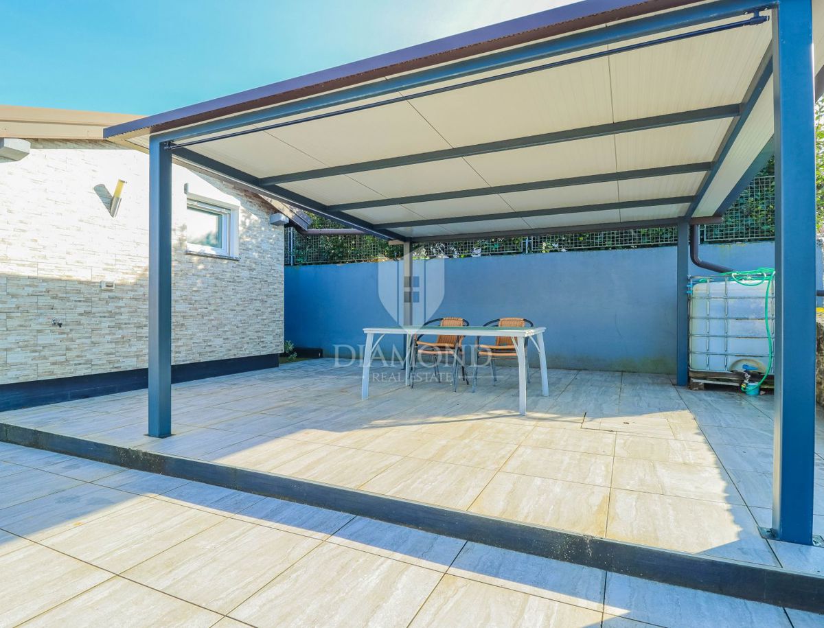 Castel! Bella casa con un ampio giardino!