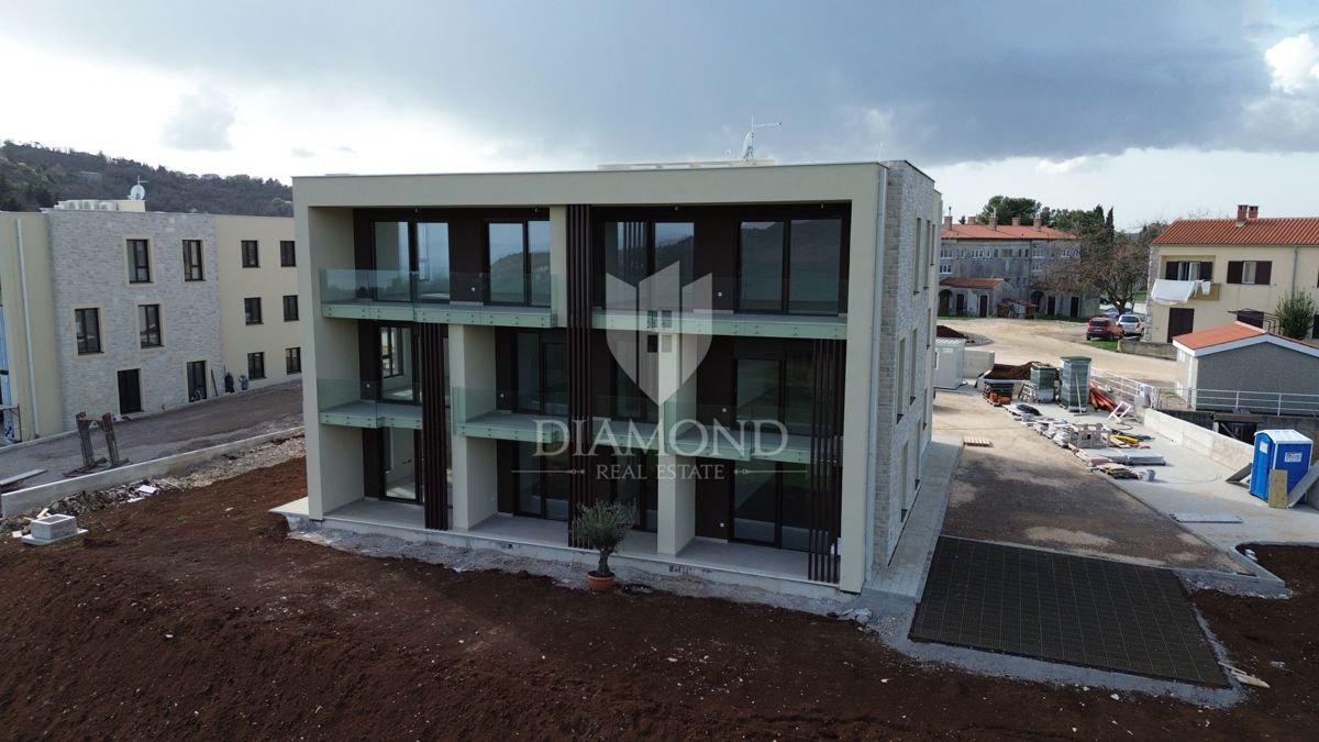 Labin, attico di lusso con vista mare 