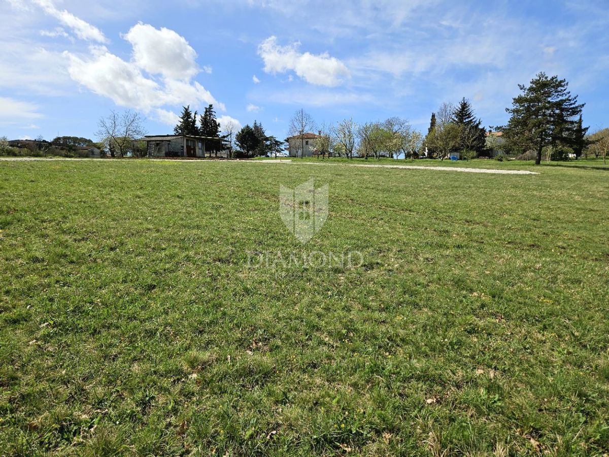 Terreno Poreč, 1.058m2