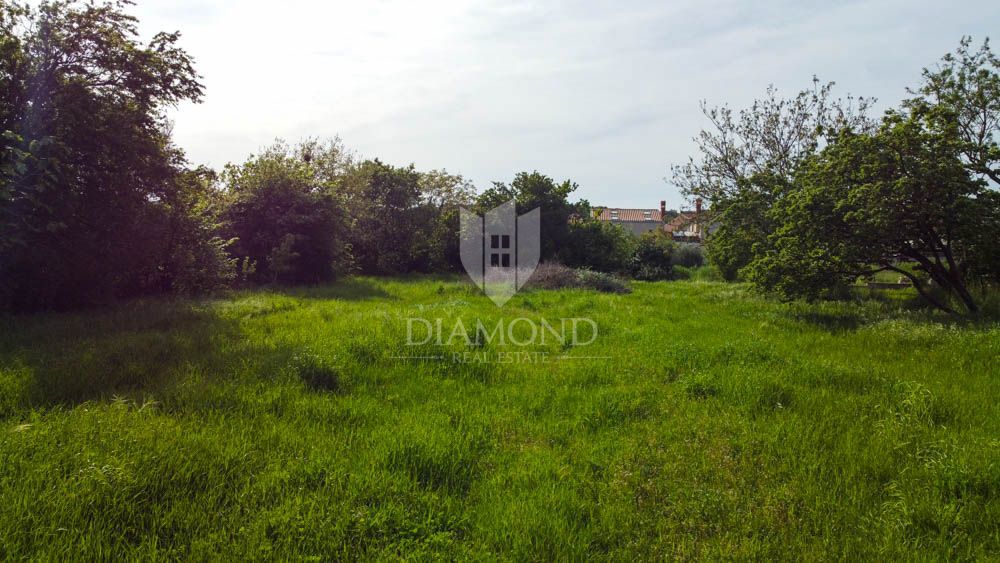 Pola, terreno edificabile in un'ottima posizione! 