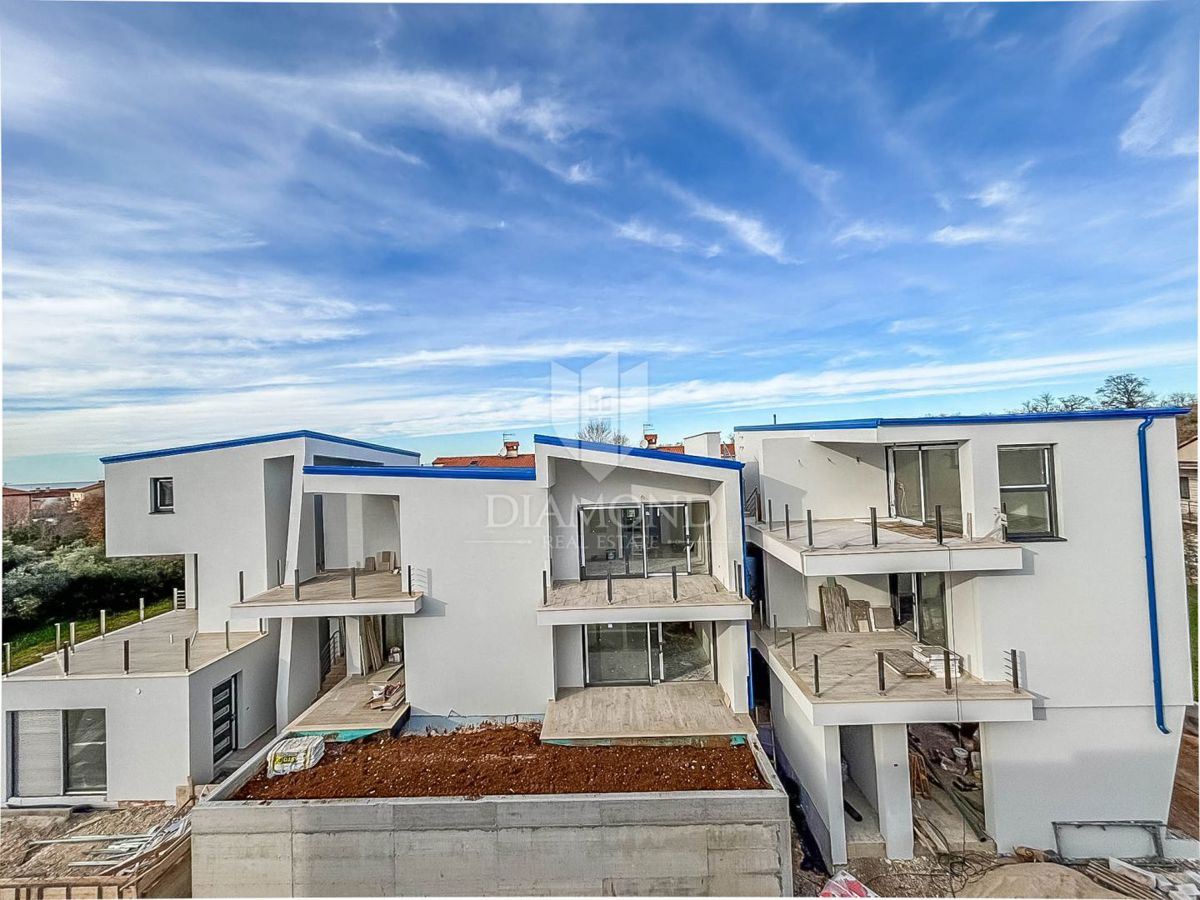Umago, San Lorenzo, Appartamento con vista mre!